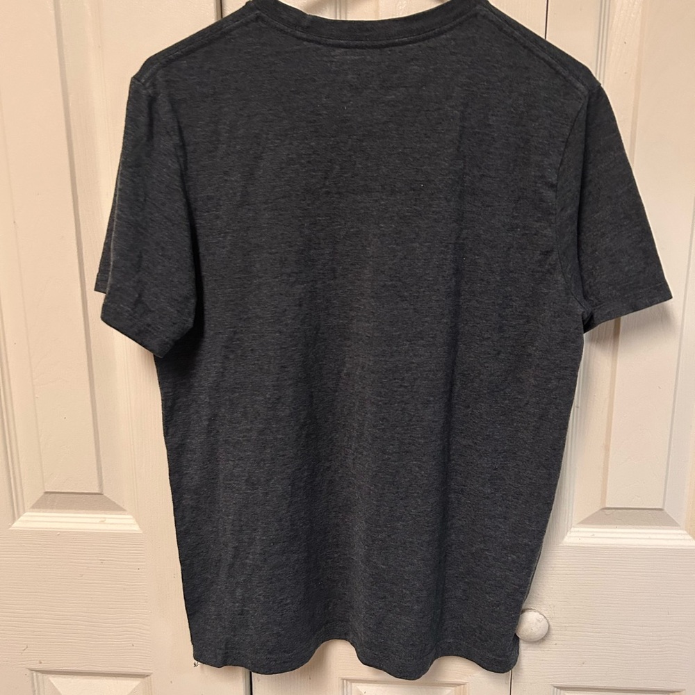 Old Navy Star Wars Tee - Dark Gray and Gold - Picture 3 of 3